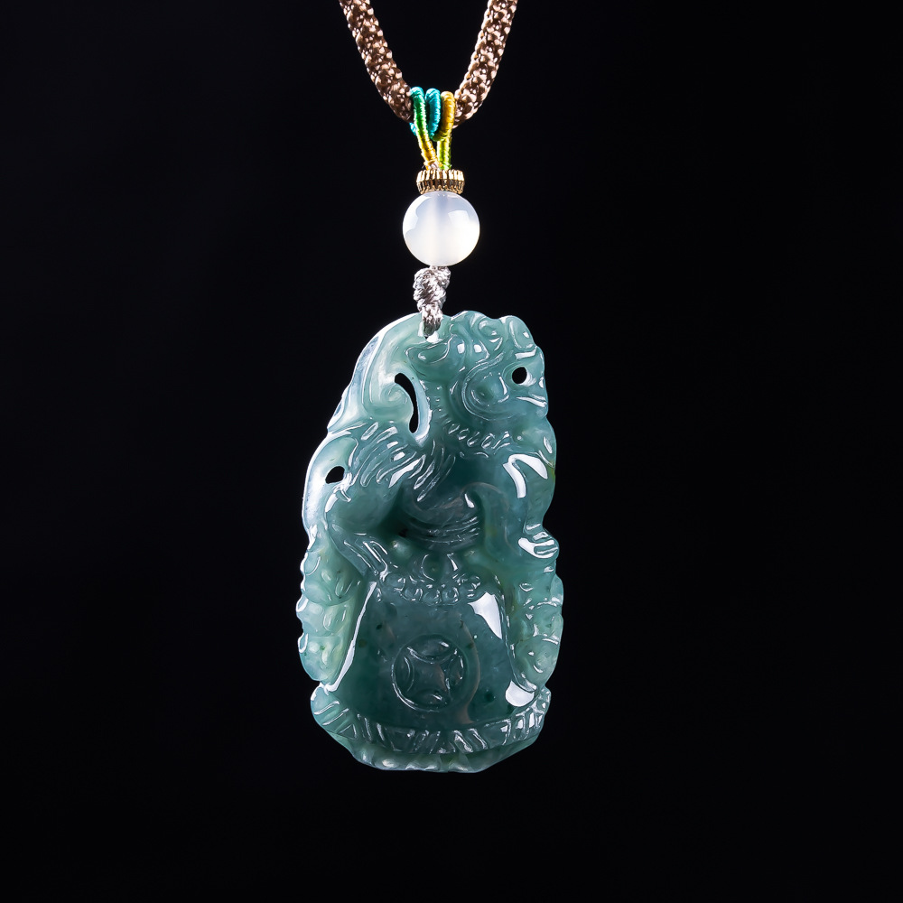 Women Fashion Necklace - Бирманский нефритовый кулон Пи Сю: дизайнерский