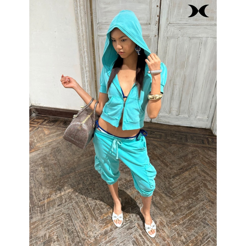 Trend Women Fashion - Костюм в американском уличном стиле: укороченная